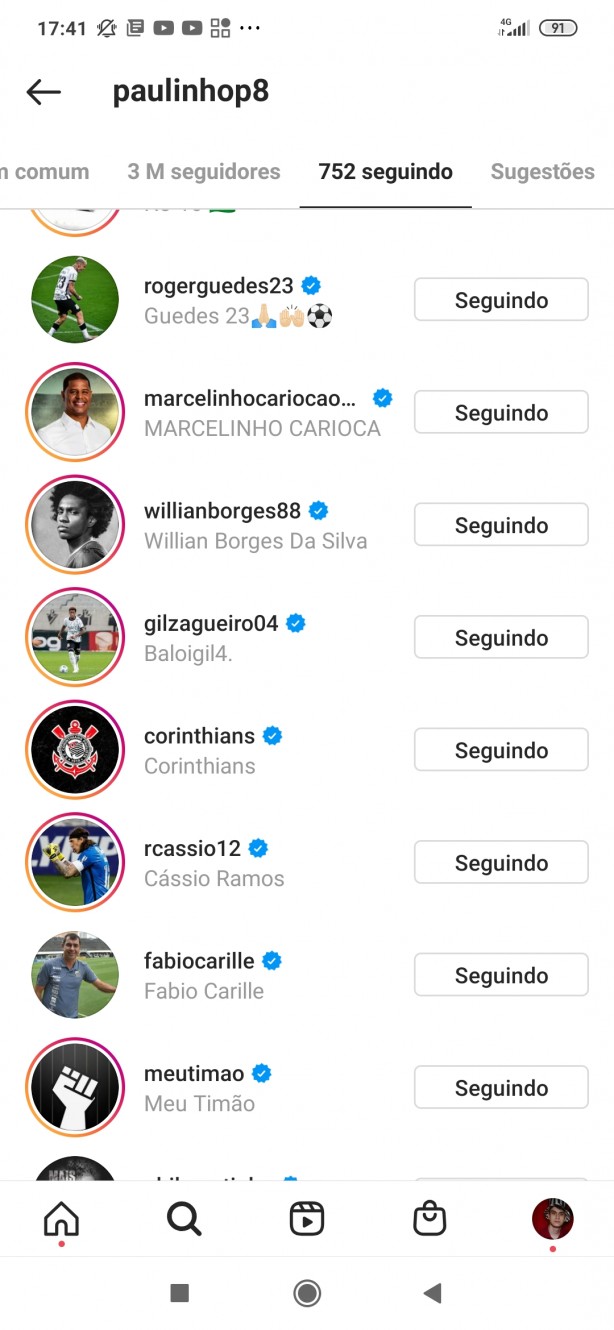 Paulinho comeou a seguir o Roger Guedes no seu Instagram