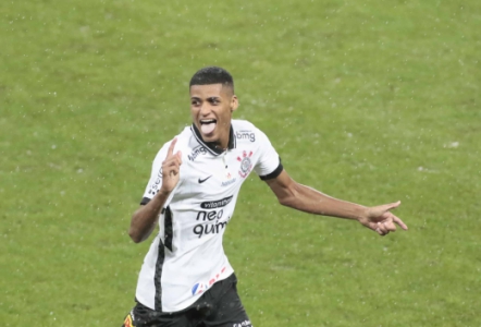 Rodrigo Varanda merece mais uma chance no time do Corinthians?