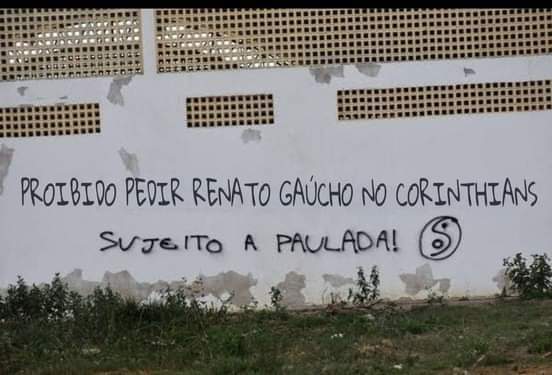 Está circulando nos muros de São Paulo