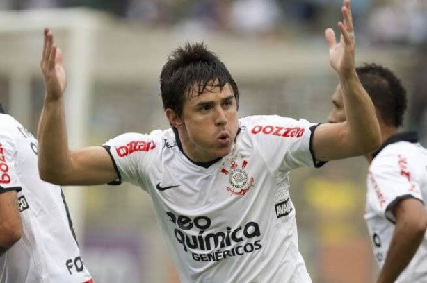 William bigode no radar do timao