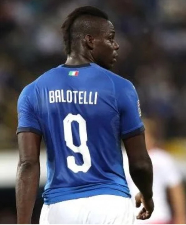 Camisa 9 - Balotelli