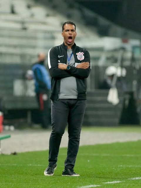 Fernando L�zaro