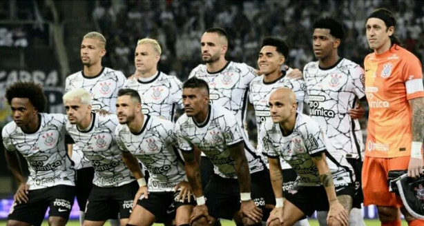 Du Queiroz t� numa felicidade daquelas