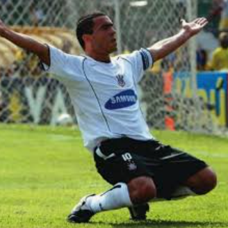 Carlitos Tevez= Corinthians