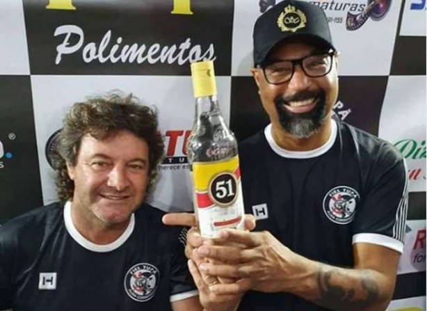 Toma aqui seu Mundial! Hahaha