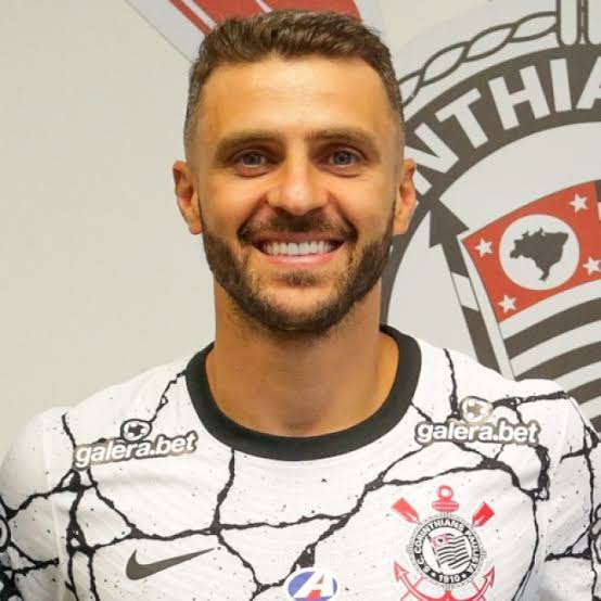 Jnior Moraes  o centroavante ideal para o Corinthians?