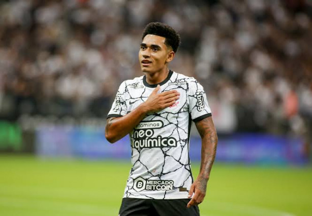 Hora de exaltar Du Queiroz