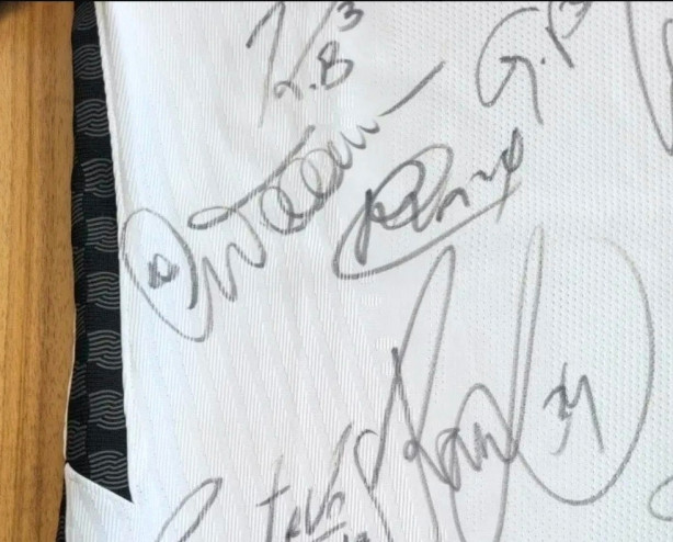 Identifica��o de autografo