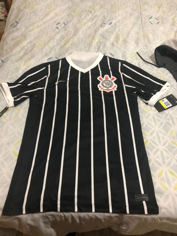 Minha camisa de R$79,90 do Corinthians chegou .