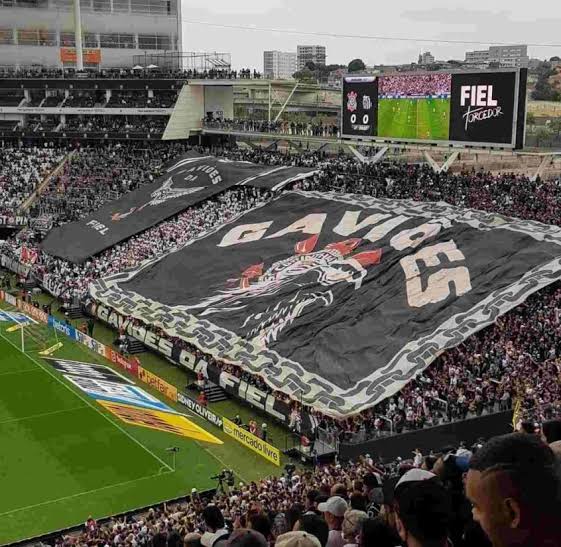 Bateria &uacute;nica contra Flamengo