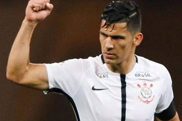 Balbuena n�o pode decolar para o Brasil