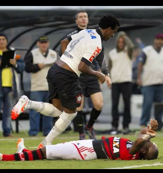 Eita Gil . ...