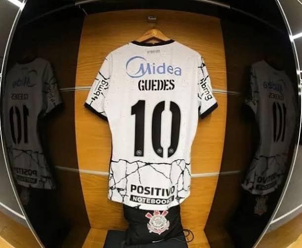 Anunciado: Corinthians já tem um novo camisa 10!