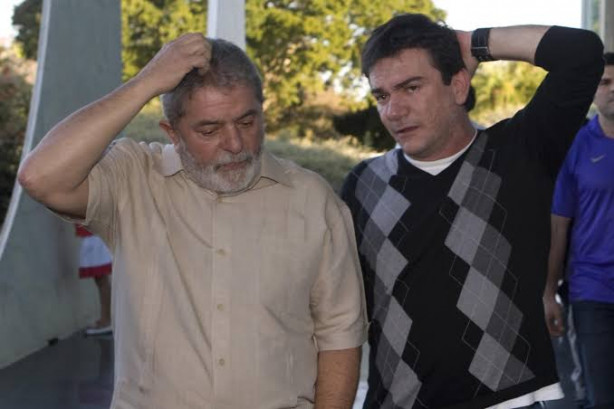 "me diz com quem tu andas, e eu direi quem tu �s"