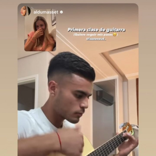 O cabe�a de minecraft � um verdadeiro coach do amor