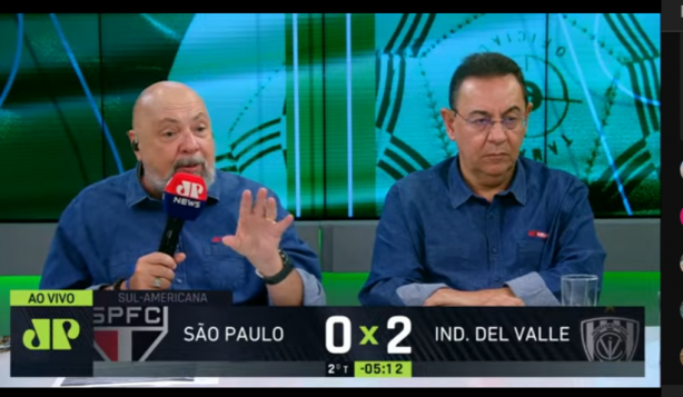 Fl�vio Prado t� chateado
