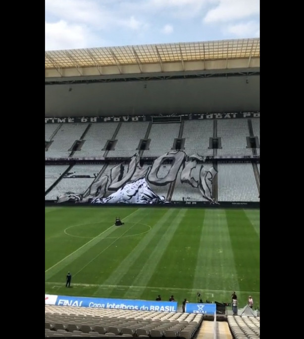 gavi�es do lula
