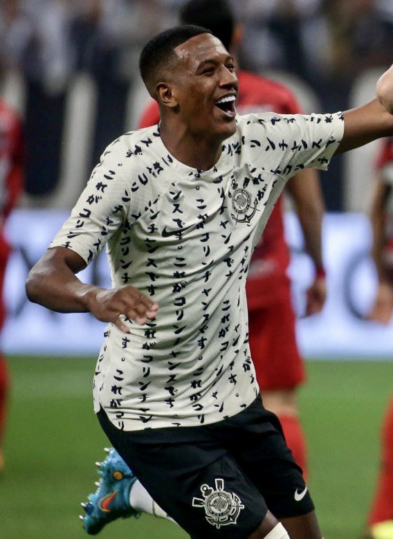 Tem que lapidar muito bem essa joia pra ano que vem ser titular