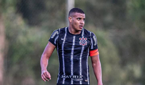 Jovem zagueiro pra ficar de olho