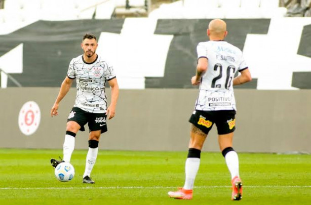 Murilo jogou mais que Balbuena; Gil e outros, porqu� o Biro n�o � o Giuliano sim?