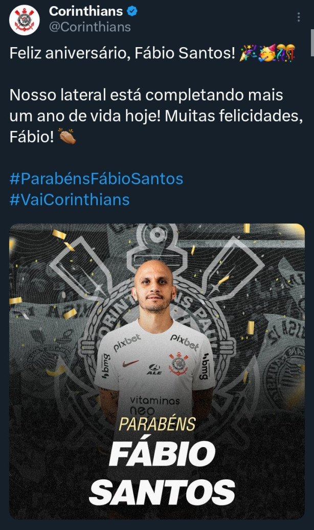 At o cara do site oficial do Corinthians tem vergonha de divulgar a idade do Vov Santos kkkkkk