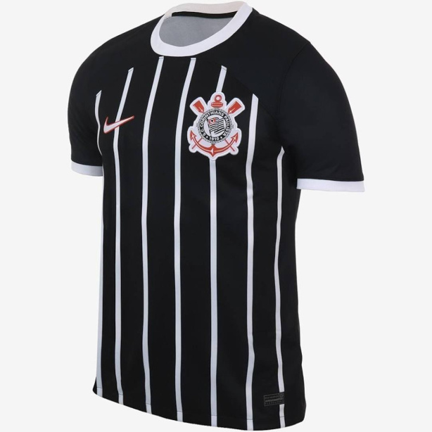 Andres Sanchez mudou o escudo do Corinthians e a torcida nem ligou