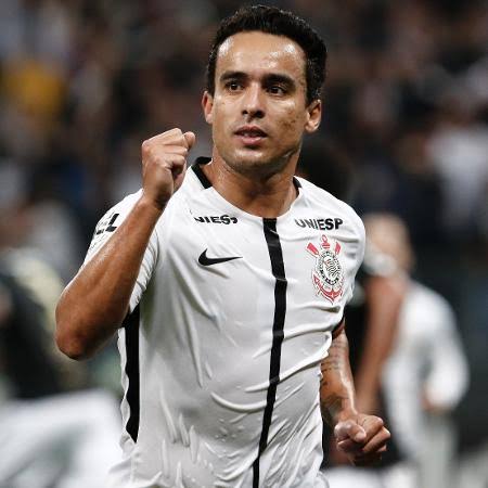 "De 2014 at hoje, no existiu um camisa 10 melhor que eu no Corinthians..."