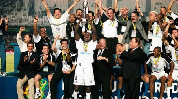 Parab�ns ao Campe�o Mundial de 2000