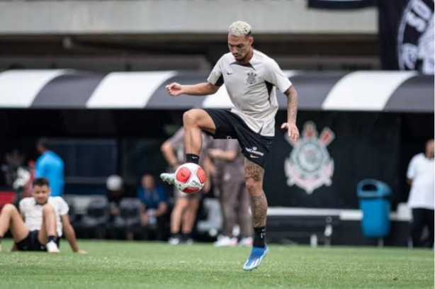 Matheus Fran�a, est� por detalhes