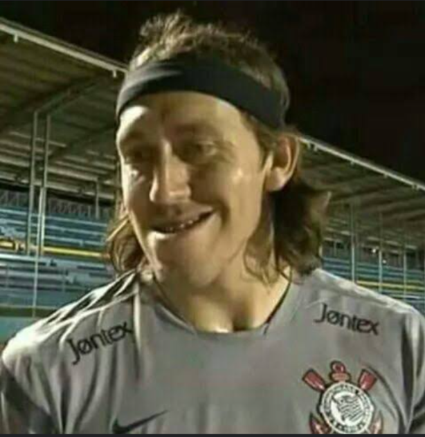 Corinthians deve oferecer contrato longo para C�ssio, Fagner e Paulinho