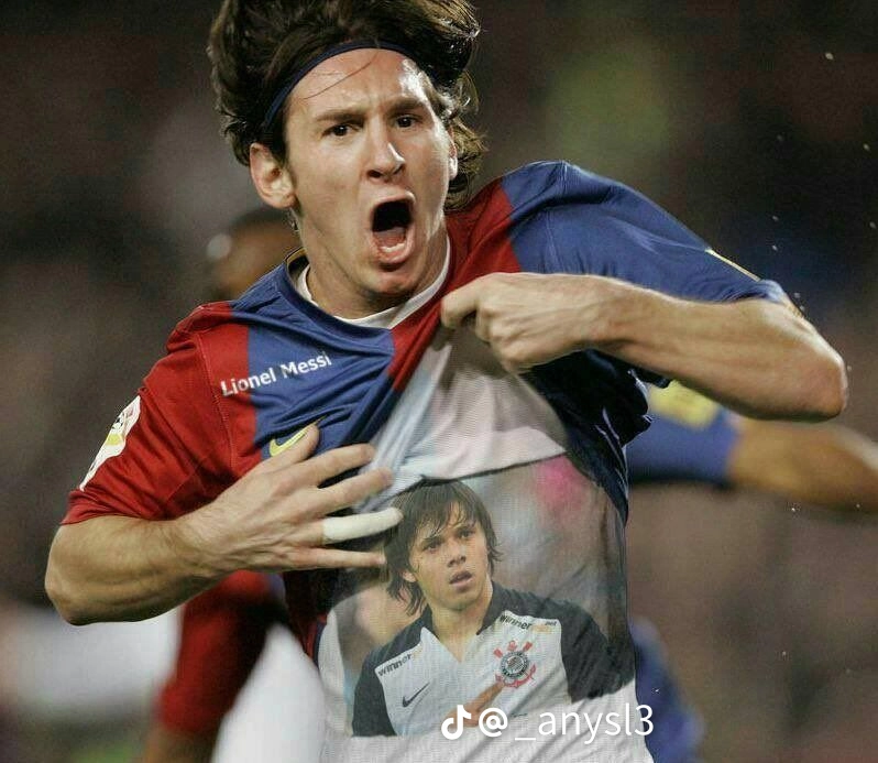 Desculpe os fs do Messi, mas é o segundo maior desse sculo