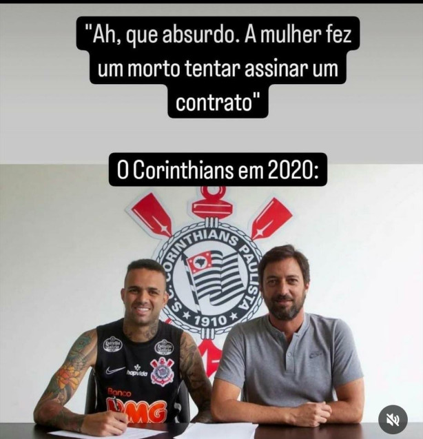 Assinando contrato