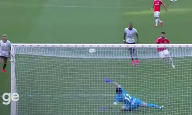 Sem desrespeito, mas esse � o C�ssio atual que a torcida