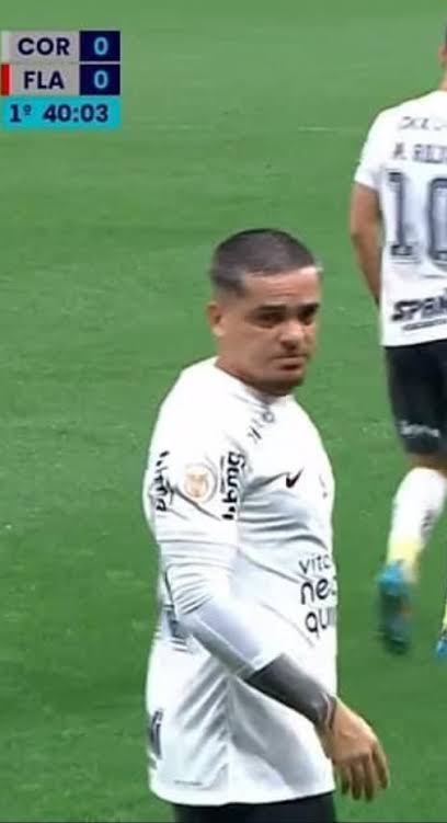 Esqueceu desse cara
