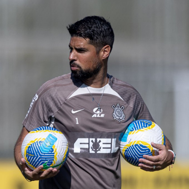 Antnio Oliveira deve deixar o Corinthians em breve.