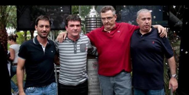Seja feliz comentando essa foto