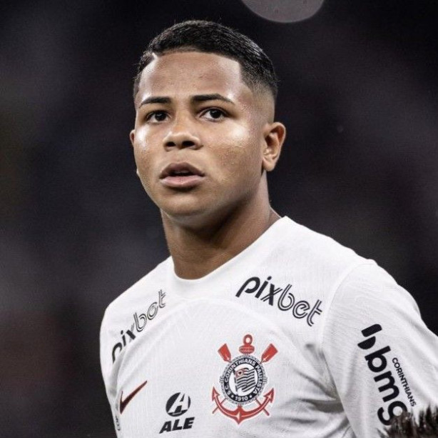 urgente: Chelsea e West Ham apresentam propostas ao Corinthians por Wesley