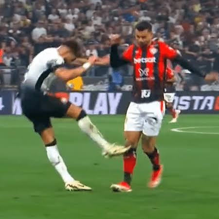 Ser� que existe esquema na arbitragem no Brasileir�o, ser� que John Textor est� com a raz�o...