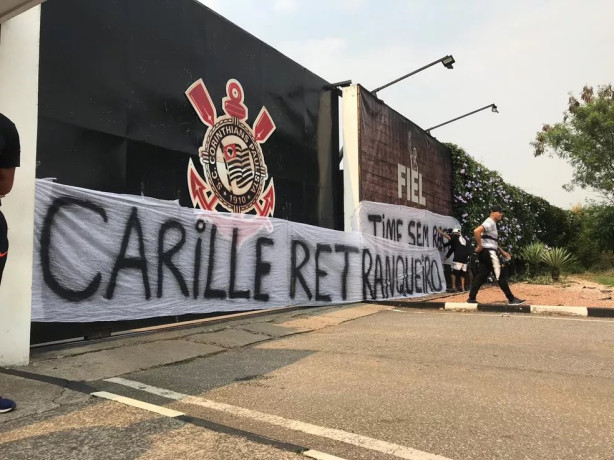 Vamos refrescar a mem�ria de quem apoia Carille