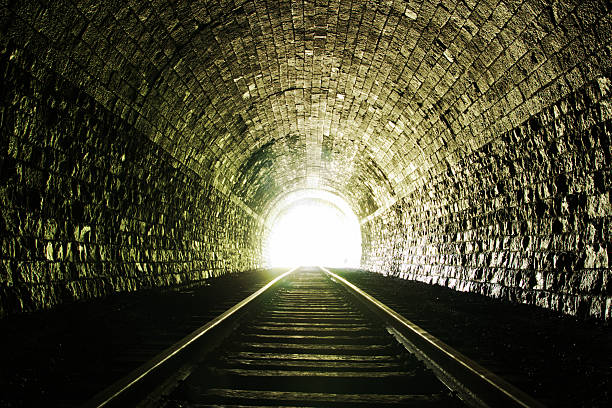Existe luz no fim do t�nel!