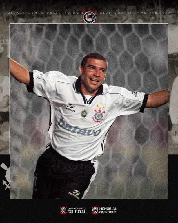 Luiz�o centroavante