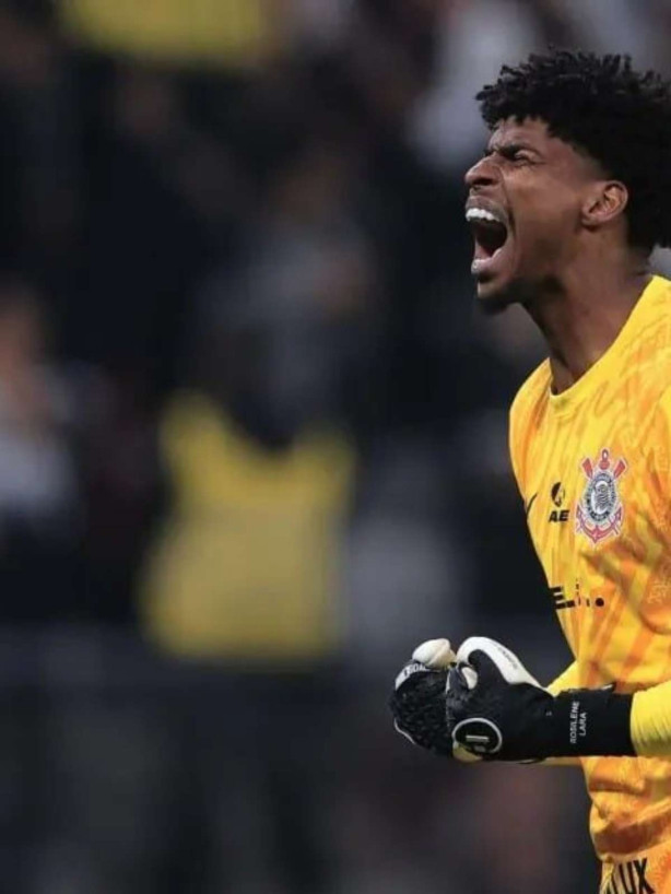 Hugo Souza � atualmente o melhor goleiro do Brasil.