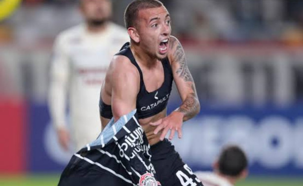 Ryan voc� � gigante!