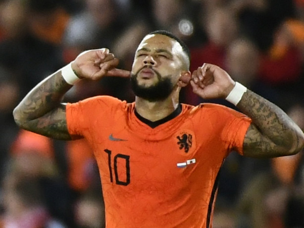 m�dia p0dre (depay)