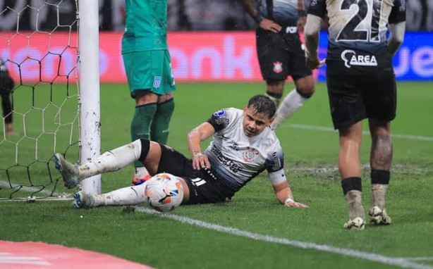 Menos 1 gol