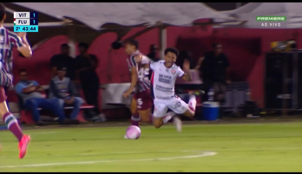 Algu�m viu o que eu vi no jogo do Vit�ria?