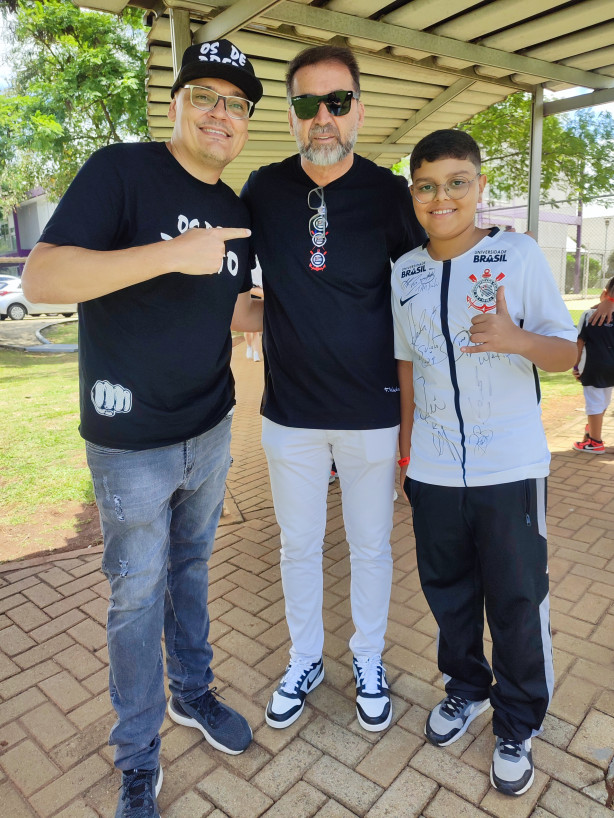 Tamb�m falei com Augusto Melo