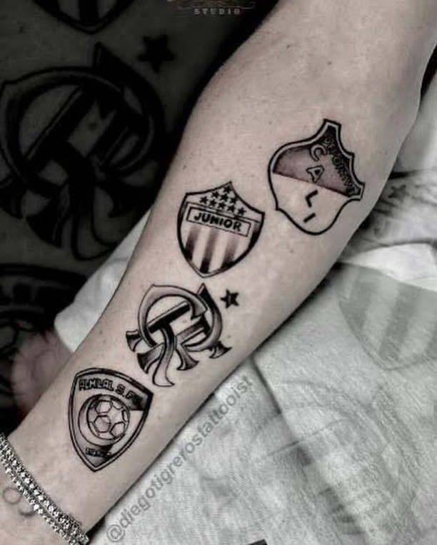 Cuellar e sua tatuagem do Flamengo