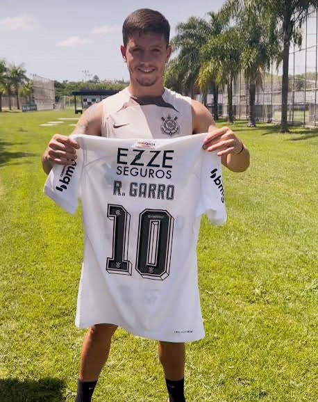 Garro, Memphis e Diretoria