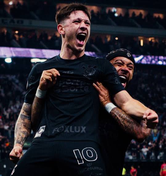 Memphis de 10 e Garro de 8